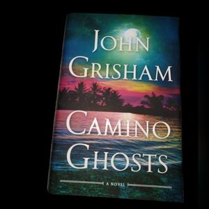 Book- John Grisham- Camino Ghosts. EUC! 💙